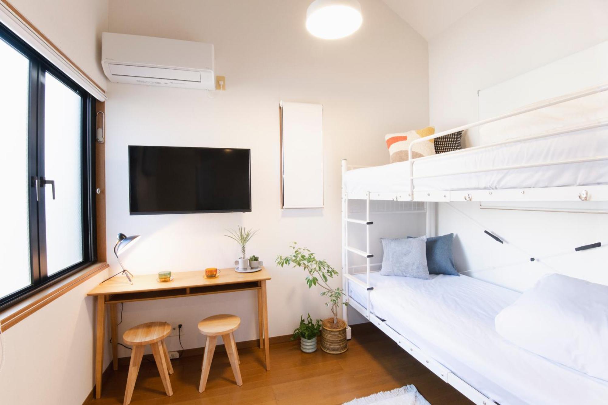 Near Ikebukuro, Kitchen & Laundry, Fast Wi-Fi, 4Min To Station,Many Restaurants Nearby!!, Tokyo